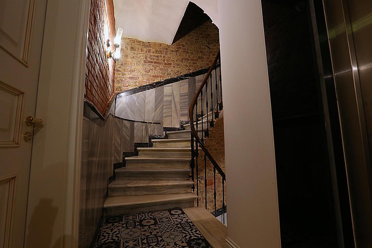 Istanbul Taksim Istiklal Street Kamil Hotel - Historical エクステリア 写真