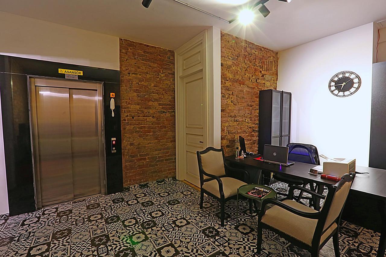 Istanbul Taksim Istiklal Street Kamil Hotel - Historical エクステリア 写真